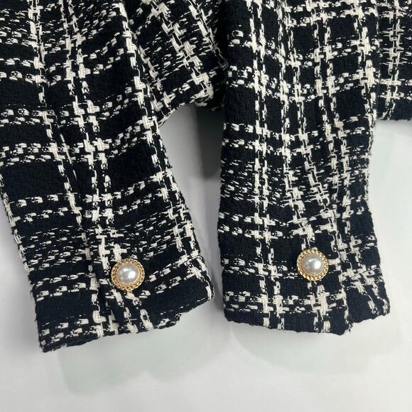 Zara Women’s Blazer‎ Jacket M Tweed Textured Plaid Black White Oversized Shacket - Picture 15 of 16